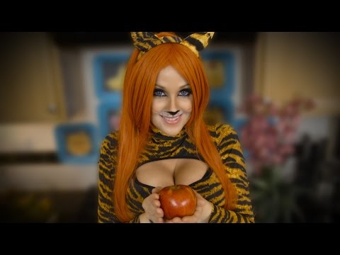 PUPCAKES & Tiger Costume- Hungry Babies Mania Cosplay Kitchen | Screen Team