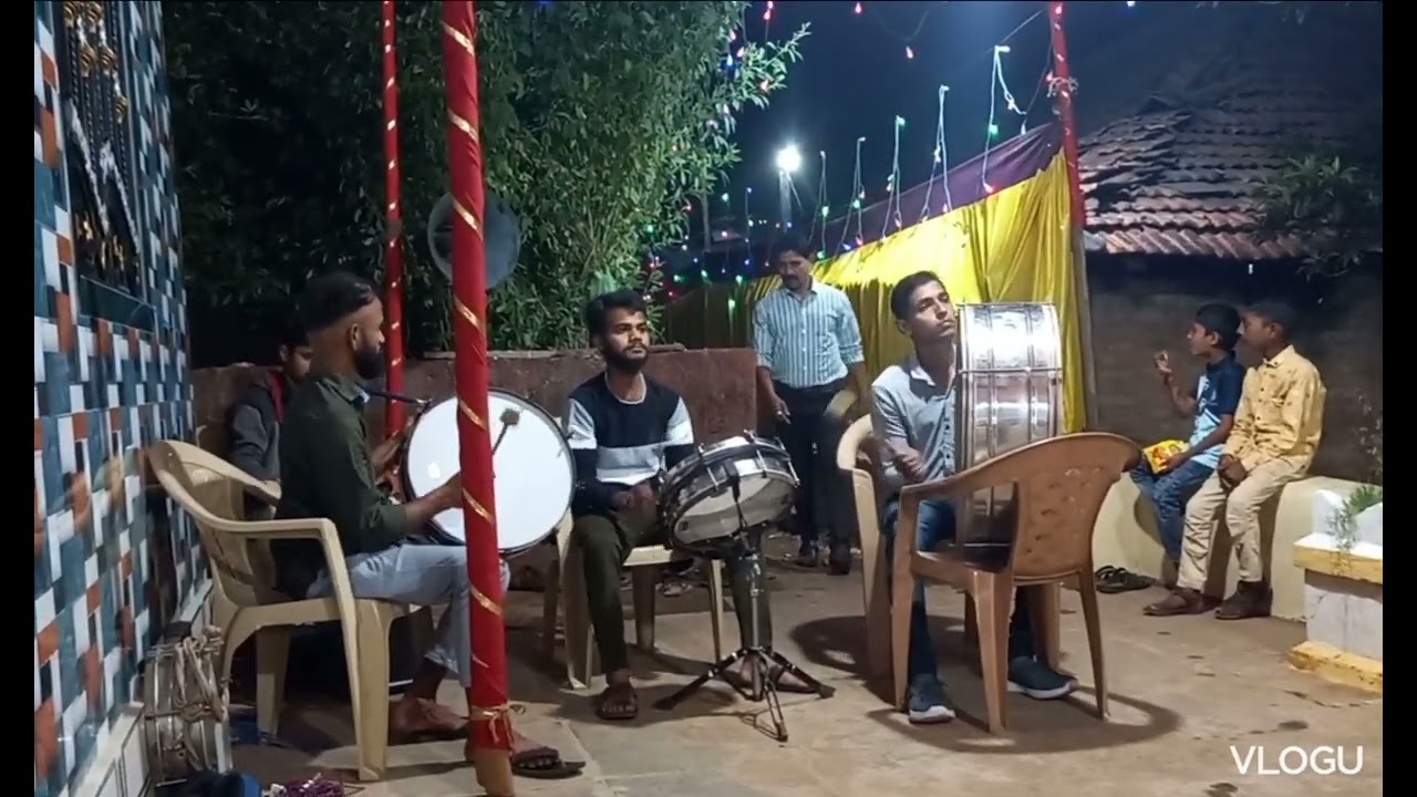 Om Chaitanya Banjo Parti Kumbharwada Khed, At. Bharane ( Shinde wadi ).Haldi Show