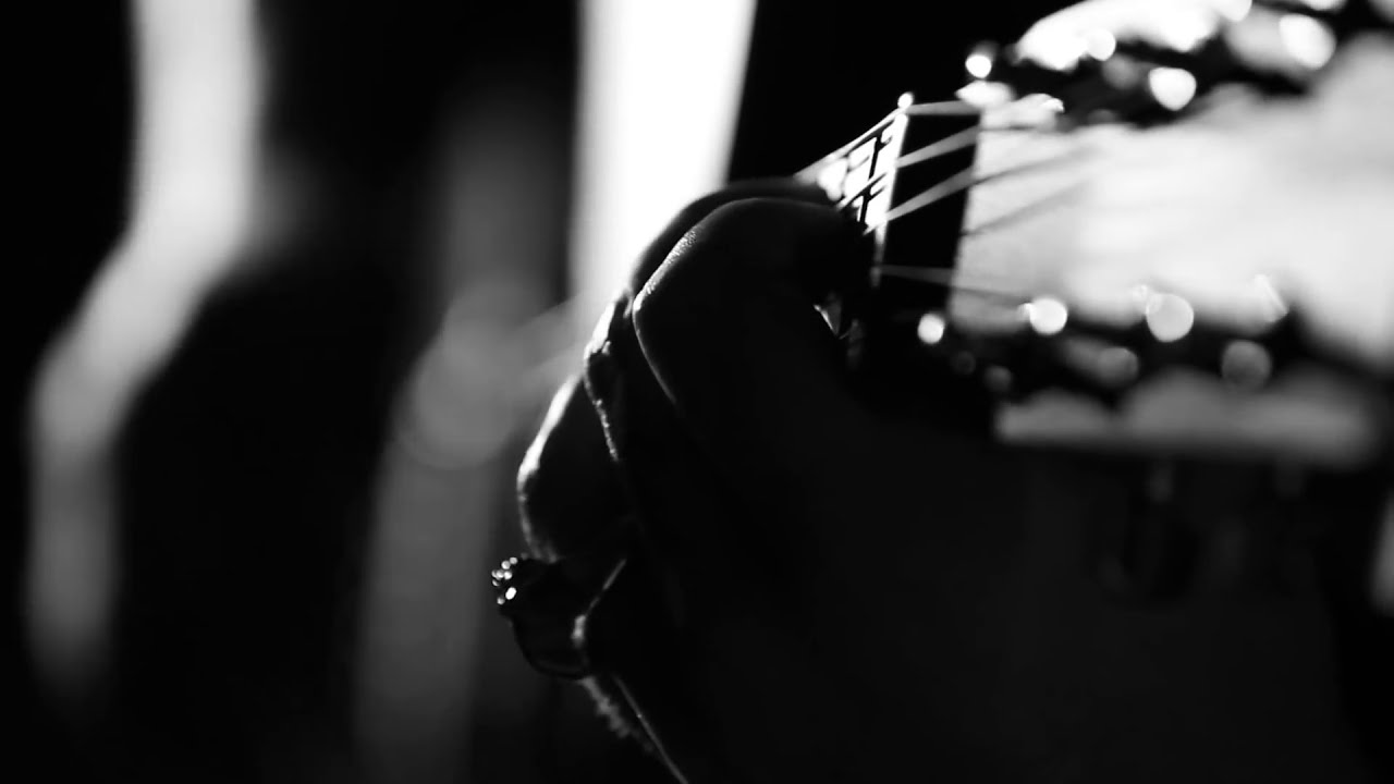 ► Bastian Bandt – Halt meine Hand (Offizielles Musikvideo)