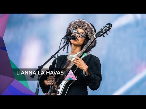 Lianne La Havas - Paper Thin (Glastonbury 2022)