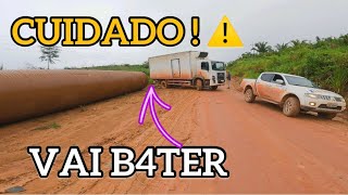 CAMINHÃO QUASE BATEU NO BUEIRO.