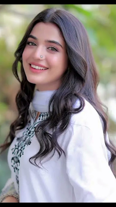 Laiba new photoshoot #makeup #trending #like #hairstyle #laibakhan