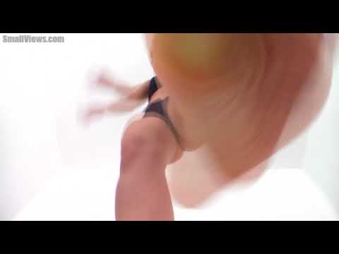 giantess feet