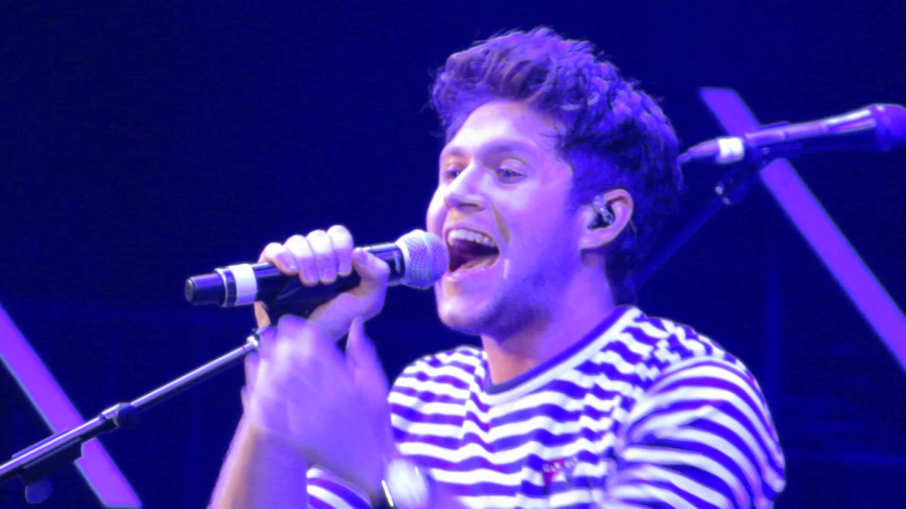 Niall Horan - Issues - Summer Bash