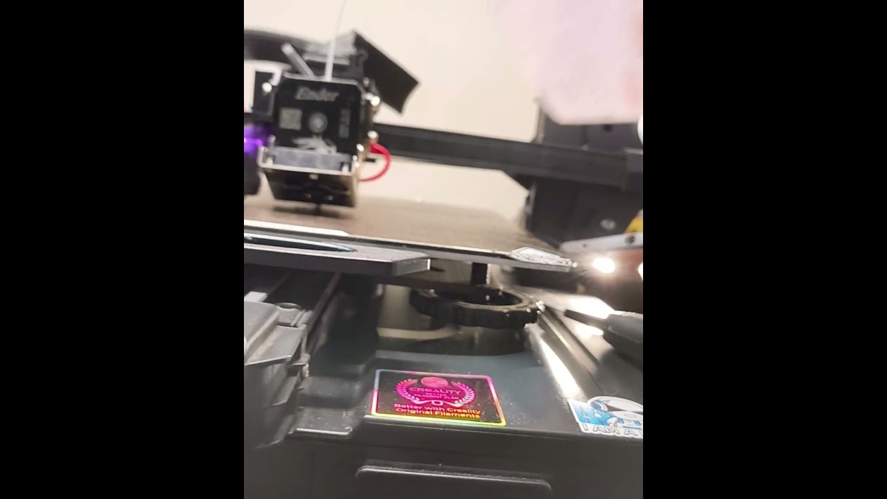 🚨 Struggling with 3D print adhesion? 🚨Proper bed leveling is the key to flawless prints! 🔥