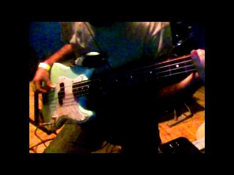 los-fancy-free---voltage-is-ok-/-bajo-/-bass-cover-/-partitura-/-sheet