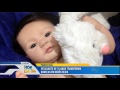 Jovem de 15 anos cria bonecas que parecem "bebês reais"