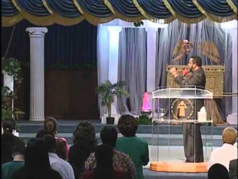 Bishop Harold & Brenda Ray Prophesy to Bishop Anto...