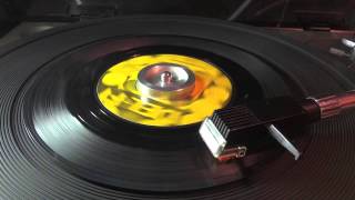 Ritchie Valens - Come On Let's Go (Yellow Del-Fi - 4106) 1958 45 rpm chords