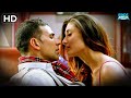 Tum Itne Hot Ho Kareena Kapoor Akshay Kumar Come Close HD Tum Itne Hot Ho Kareena Kapoor Akshay Kumar Come Close HD