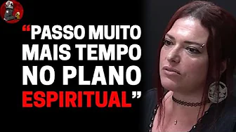 imagem do vídeo "ENTRO NUM TRANSE" com Selena Fortuna e Paula Prado | Planeta Podcast (Sobrenatural)