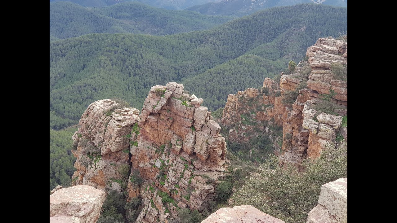 SENDERISMO SUERAS -- CASTILLO DE MAUZ -- ORGANOS DE BENITANDÚS -- SIERRA DE ESPADÁN (CASTELLÓN)