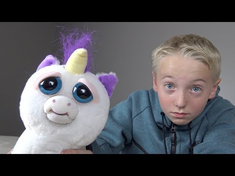 What's inside a Face Changing Unicorn?