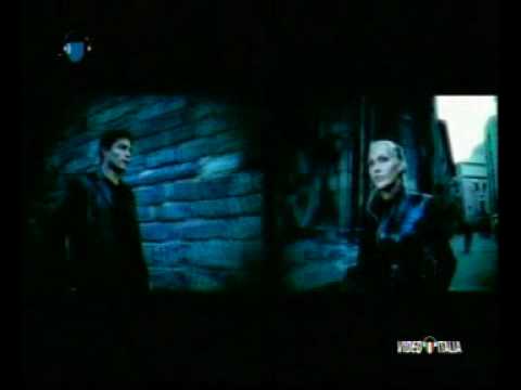 Chayanne & Anna Oxa - Camminando camminando