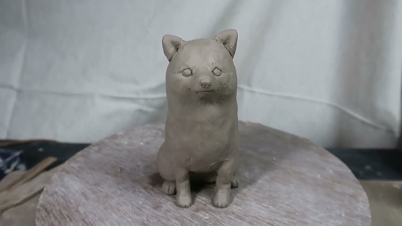 陶芸]粘土で柴犬の制作 - YouTube
