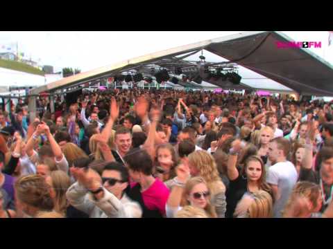 SLAM!FM: BEACHBREAK 2011 Part one ( Beachclub Vroe...