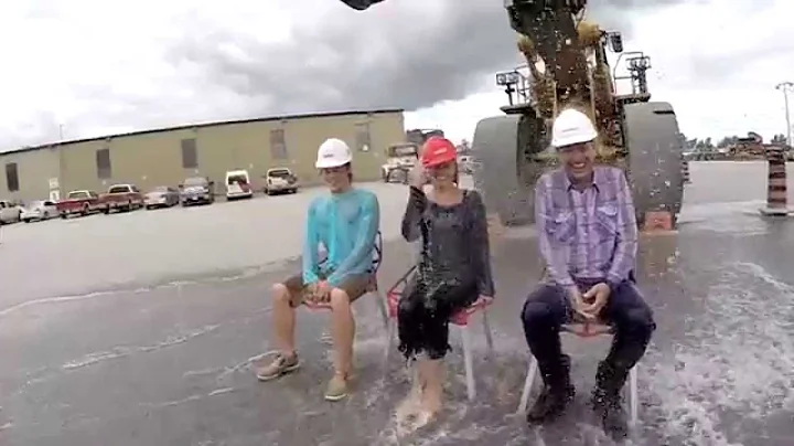 Ron and Amy Tomlinson - Ice Bucket Challenge - Aug...