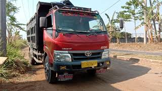 Lagi manasin truk