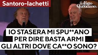 Basta armi, Iacchetti sul palco con Santoro: "Stasera mi spu**ano ma gli altri dove ca**o sono?"