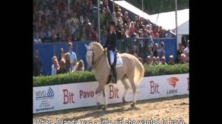 Mastercl Student Jolanda Adelaar Met Guus Gehuldigd Op Horse Event