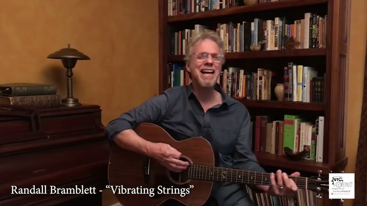 Ver Randall Bramblett - Vibrating Strings (Vic Chesnutt Songwriter of the Year Awards 2020) no YouTube Ver Randall Bramblett - Vibrating Strings (Vic Chesnutt Songwriter of the Year Awards 2020) no YouTube