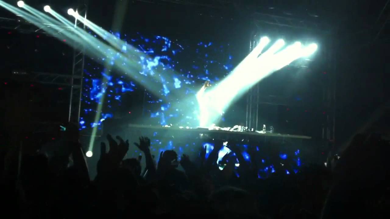 Avicii Levels VS Gotye ft Kimbra Somebody that I used to know live