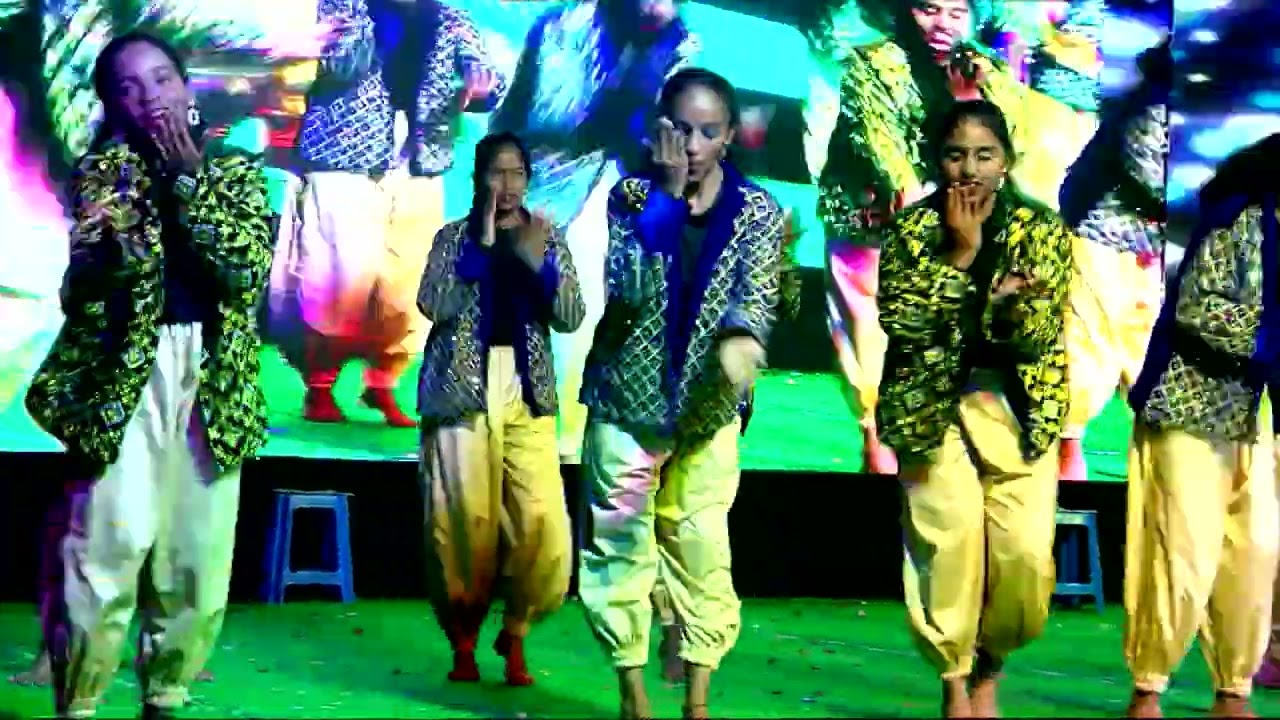 GNANA KALARAVA Annual Day:Grade 10 CBSE Girls:Fusion Dance