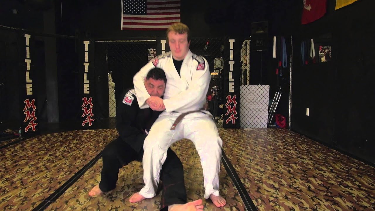 Headlock Escape Technique by Ron Boiuso - YouTube