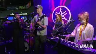 Sunday Morning At Twitchcon Ft. Tj Brown, Lilypichu, Office Drummer & Albert Chang Yamaha Music