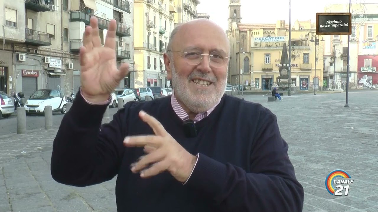 Nisciuno nasce ‘mparato - Il corteggiamento da lontano