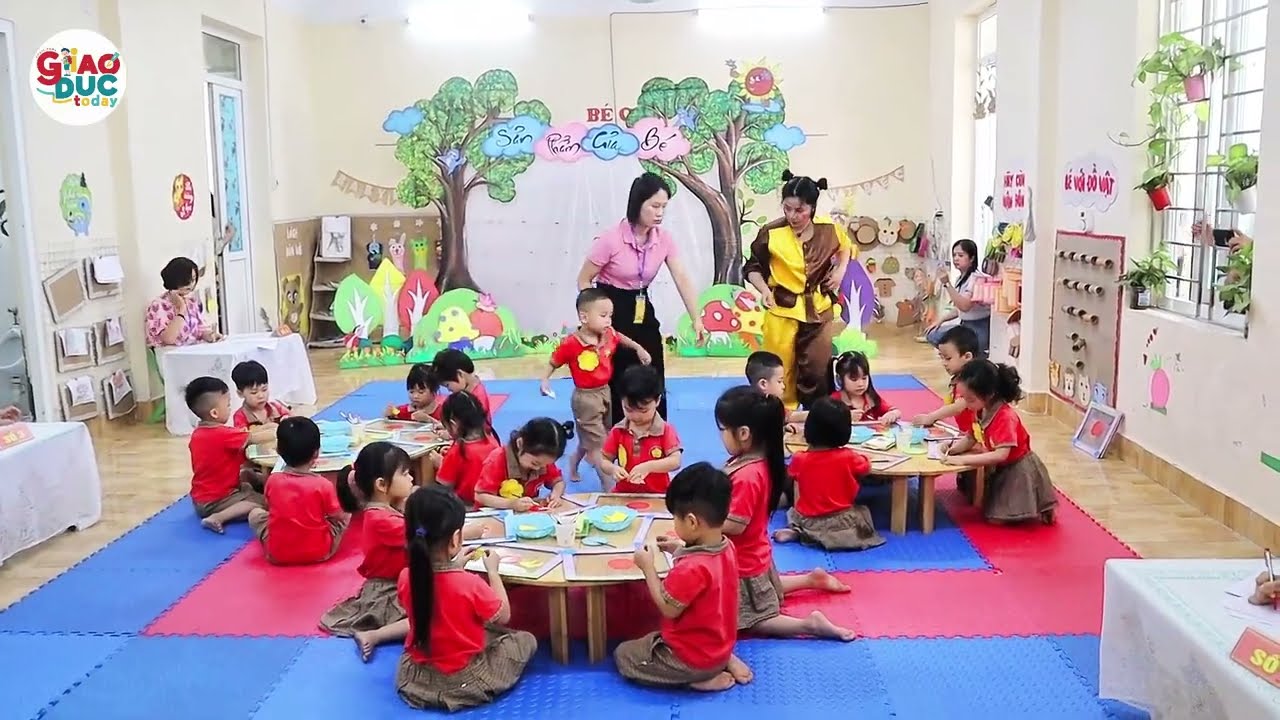 Tiết dạy GVDG cấp tỉnh Tạo hình Xé dán tia nắng mặt trời (mẫu) - Trẻ 3 tuổi