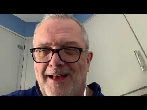 Crazy 😜 Jamaican Java K-Cup Review Plus Thoughts on George Clooney and Queen 👸