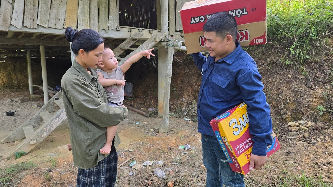 Homeless Mother and Child - Luckily Received Help from a Young CEO Just Returned from Abroad