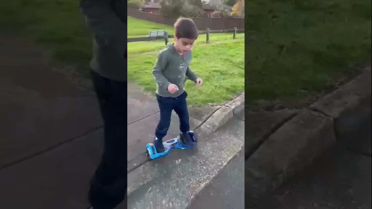 Hoverboard with Bluetooth speaker and lights
