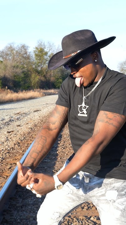 Slow Roll It Stroke It With The Motion Slow roll it …..yeaaaaahhh! Stroke it with the motiioooonn! #
