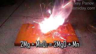 Реакция магния с оксидом марганца | 2Mg + MnO2 = 2MgO + Mn