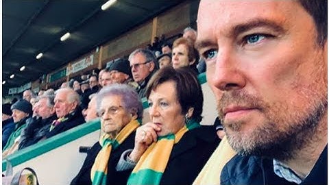 Simon Thomas posts emotional video on grief following wife