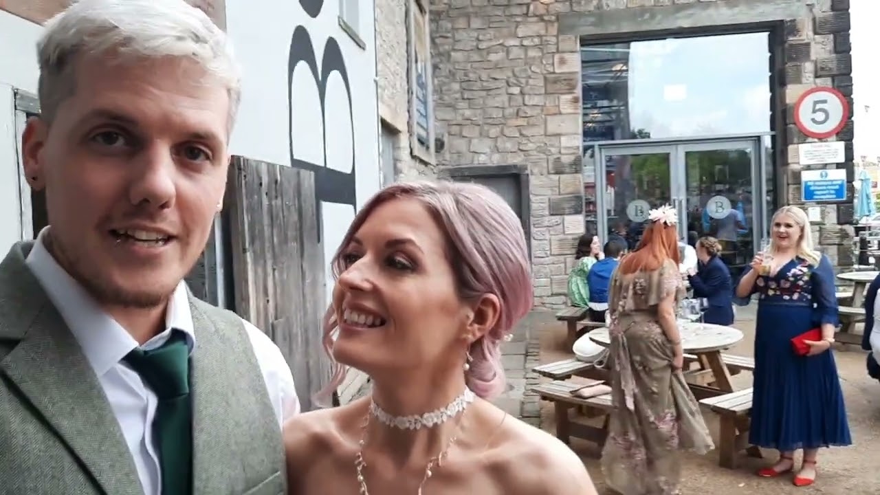 Genuine Feedback for Magician Pete Turner from a couple on their wedding day.