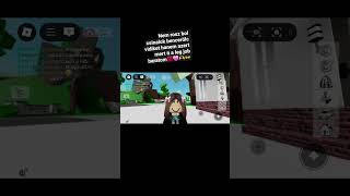 Hülye Gyerek Ki Dobta A Lábát Az Ablakon