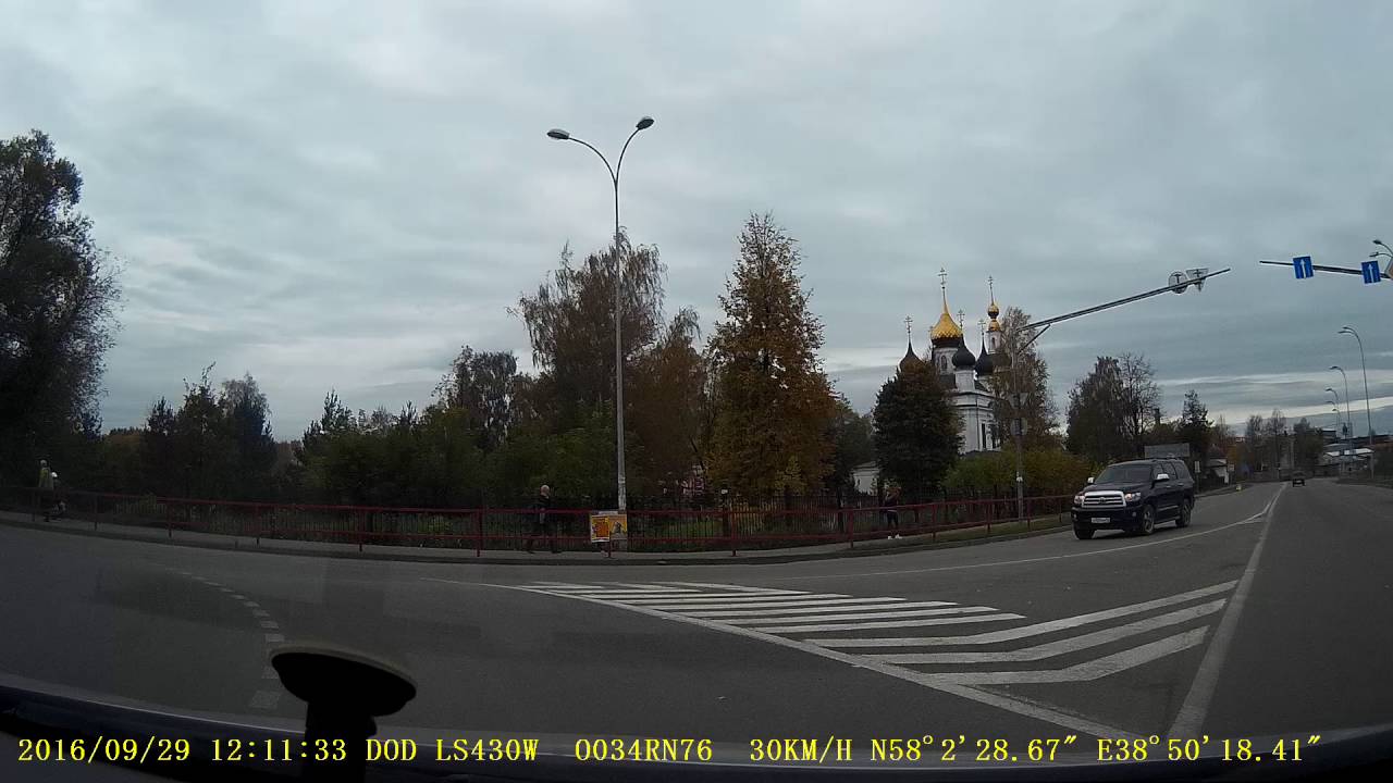 ⁣ПДД. Проезд круга у офицерского собрания