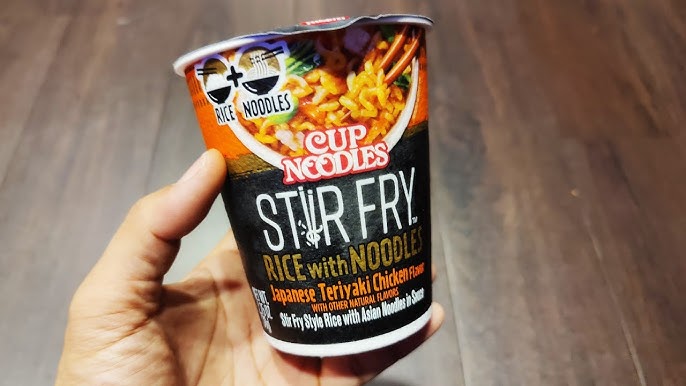 Cup Noodles Stir Fry Rice with Noodles Thai Yellow Curry - Nissin Food