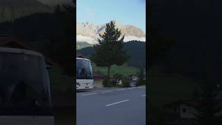 Thumbnail for Buspassagiers na ongeluk weer terug naar Nederland