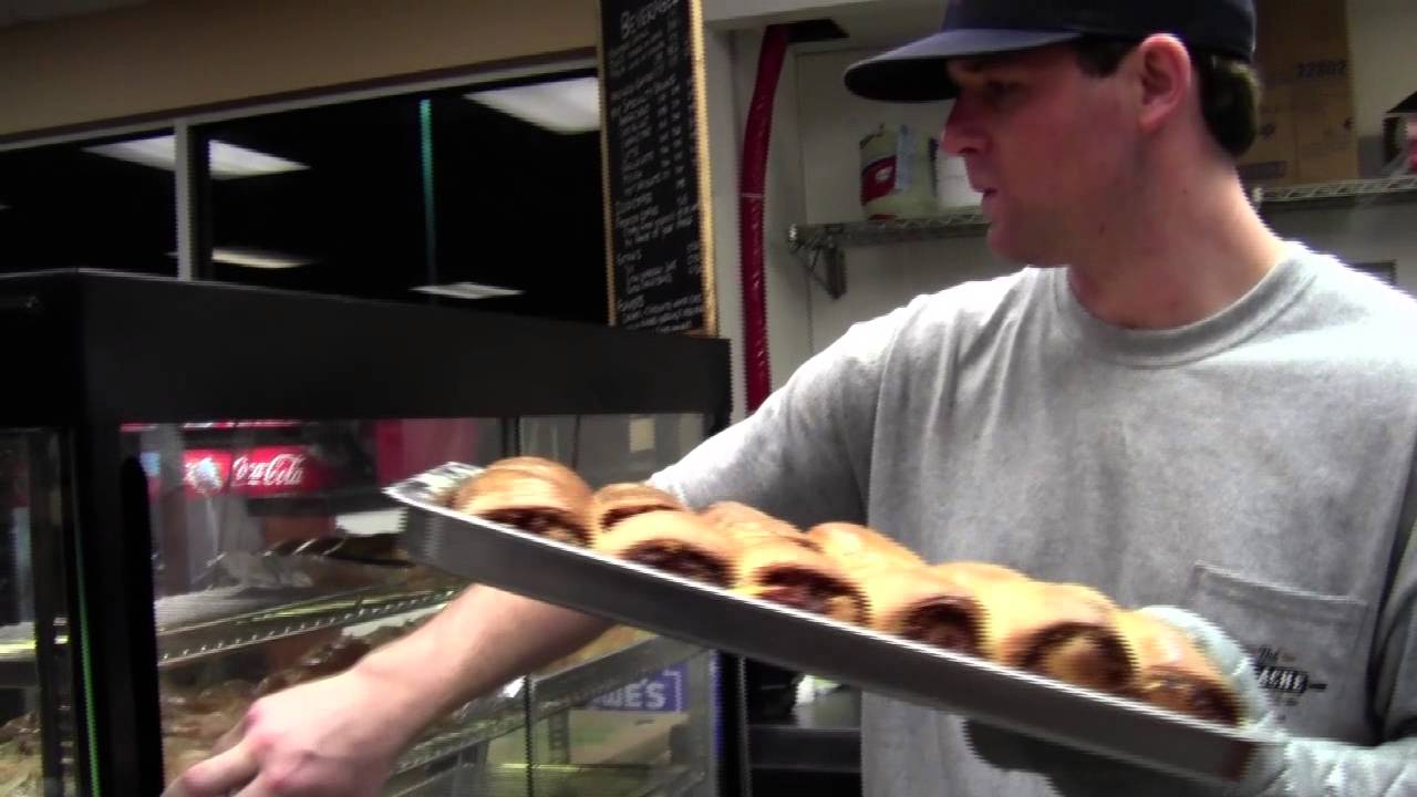 The Daily Reveille A Morning In The Kolache Kitchen Opening