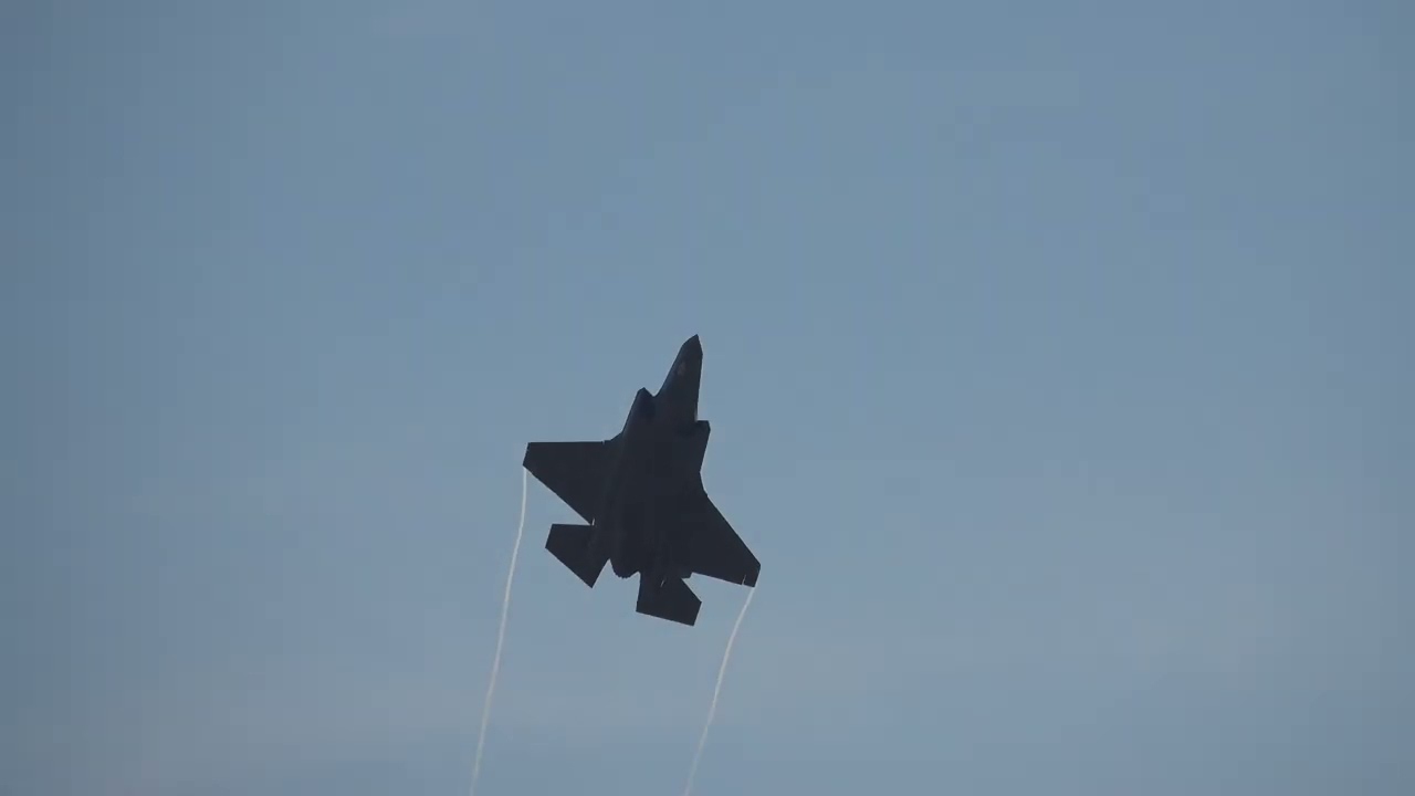 Aviano AFB - F35A Usaf LN - LOW PASS - SONY RX10 IV - 4K