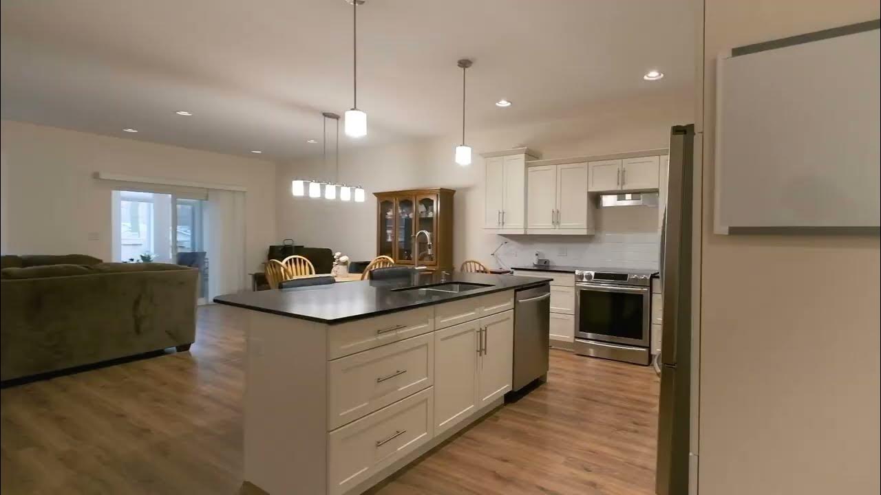 Condo For Sale in Niverville Manitoba! 44 Prairie Crossing Court YouTube