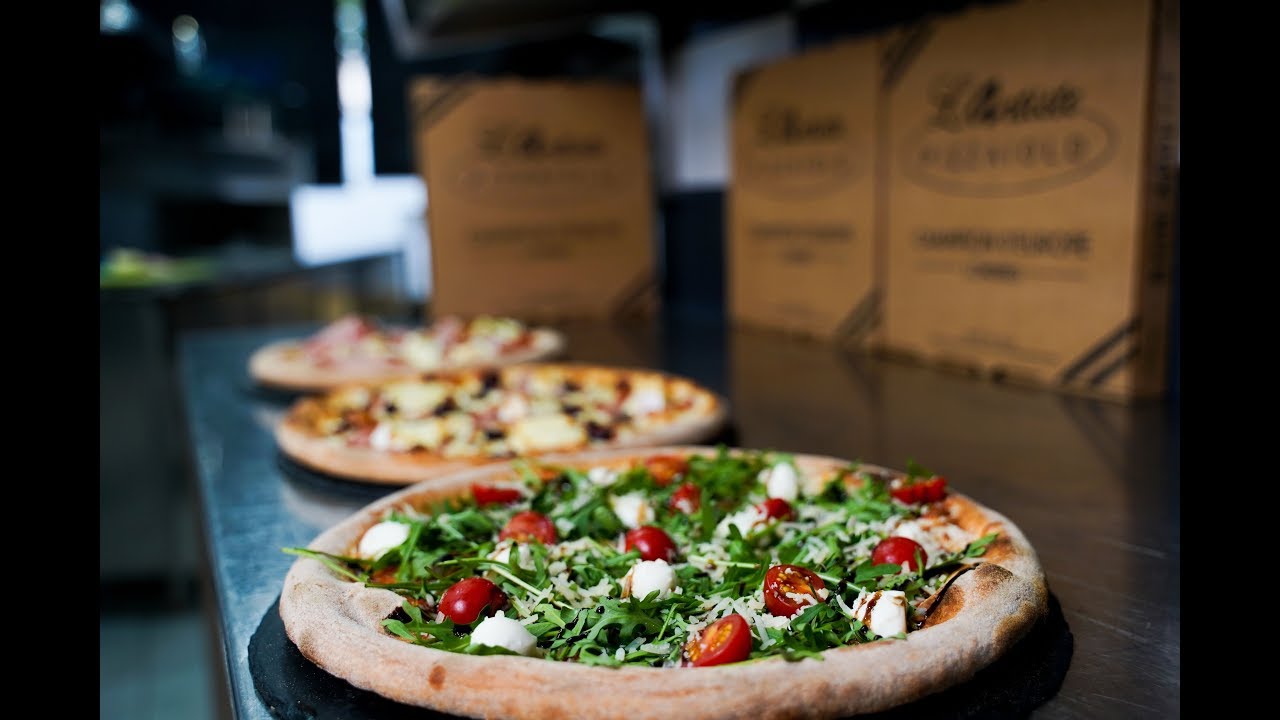 L' Artiste Pizzaiolo European Pizza Champion YouTube