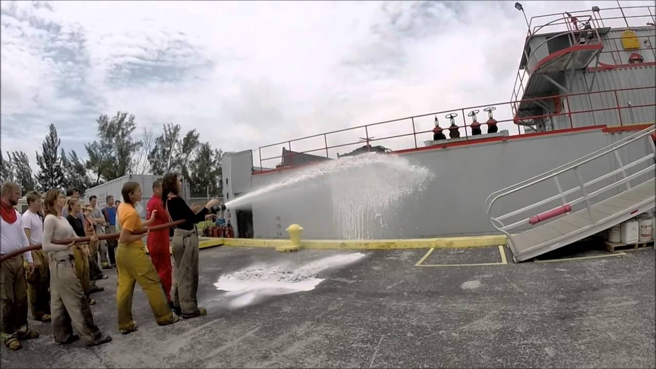 STCW95 course: Firefighting training