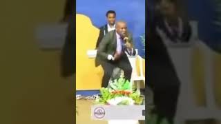#trending:Pastor jumps from left to right infront of church🔥🔥🔥#trending #viral#popular #fyp#feed Wealth