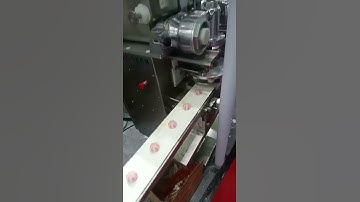 Double filling/color mochi encrusting forming maker machine