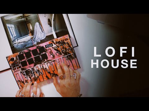 making lofi house with free sounds from LABS